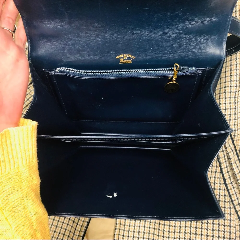 GUCCI navy blue gold vintage envelope small purse - Picture 8 of 8